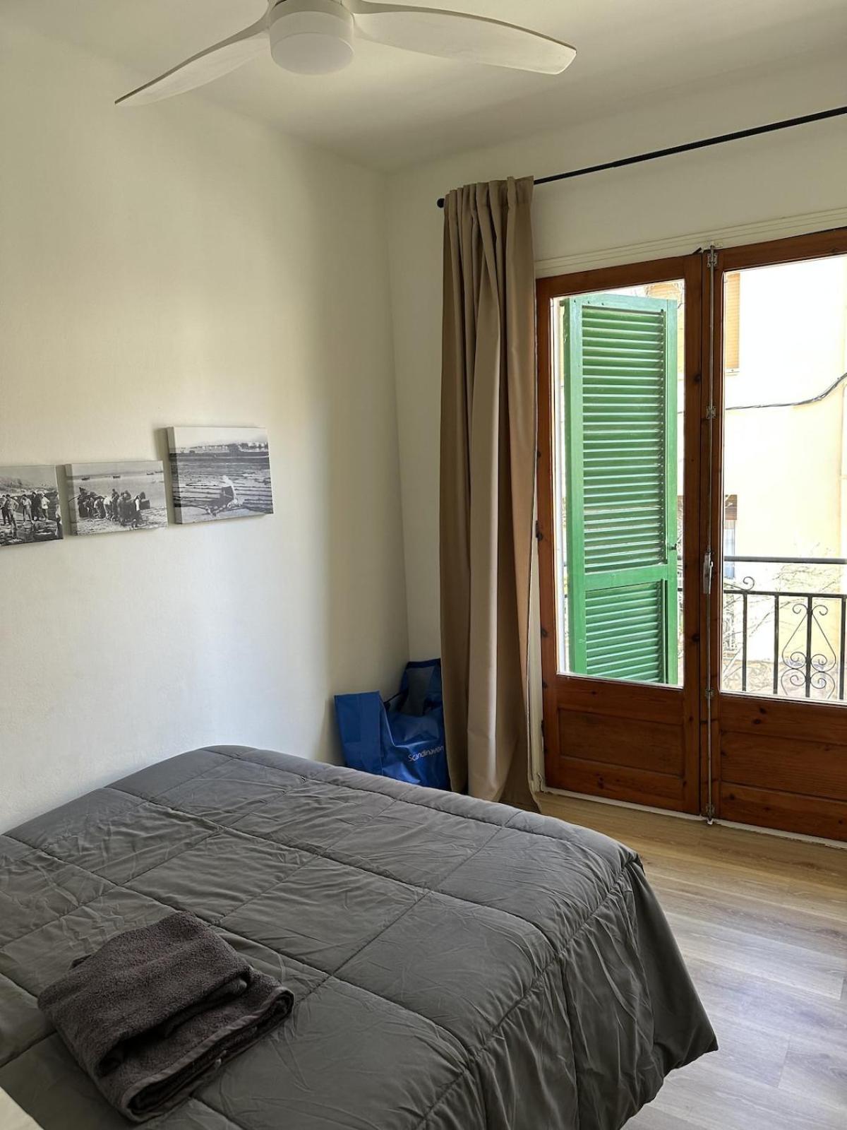 Holiday home Charming House In The Center Of